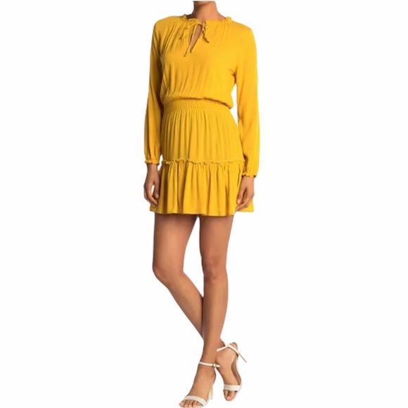 Kenedik Keyhole Long Sleeve Smocked Mustard Dress NWT - Picture 1 of 6
